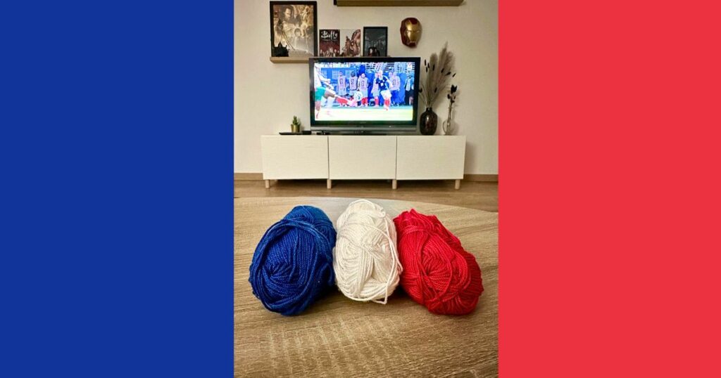 Pourquoi les émotions partagées créent-elles des souvenirs collectifs ? bandeau tricolore coupe du monde